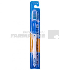 Oral B Shiny Clean Medium Periuta de dinti