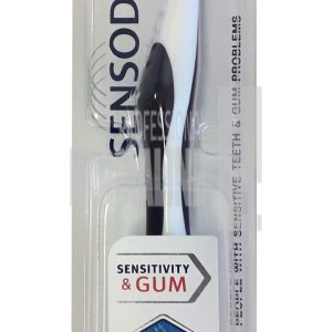 Sensodyne Periuta dinti sensitive gum soft