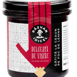 Dulceata de visine cu nuca