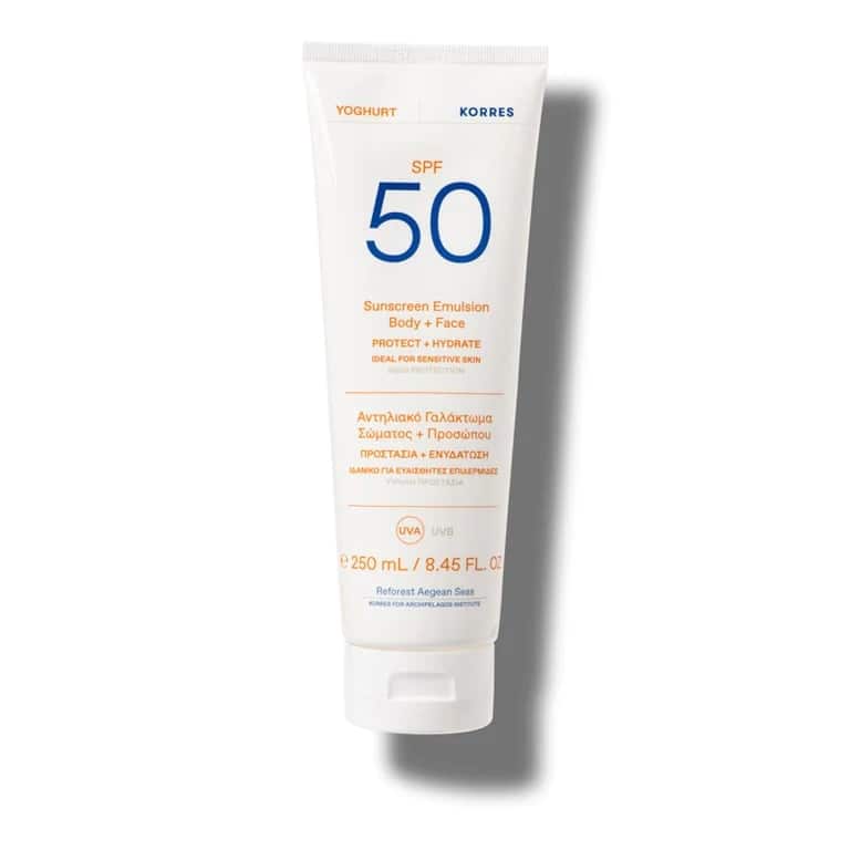 Emulsie corp si par SPF 50 Yoghurt Sun