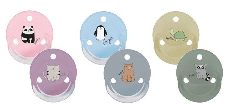 Suzete rotunde decorate multicolore cu inel + steribox 20009, 2 bucati, Baby Nova 1 Suzete rotunde decorate multicolore cu inel + steribox 20009